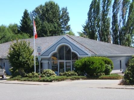 Building image of Comox Valley Service Canada Centre at 130 19th Street in Courtenay